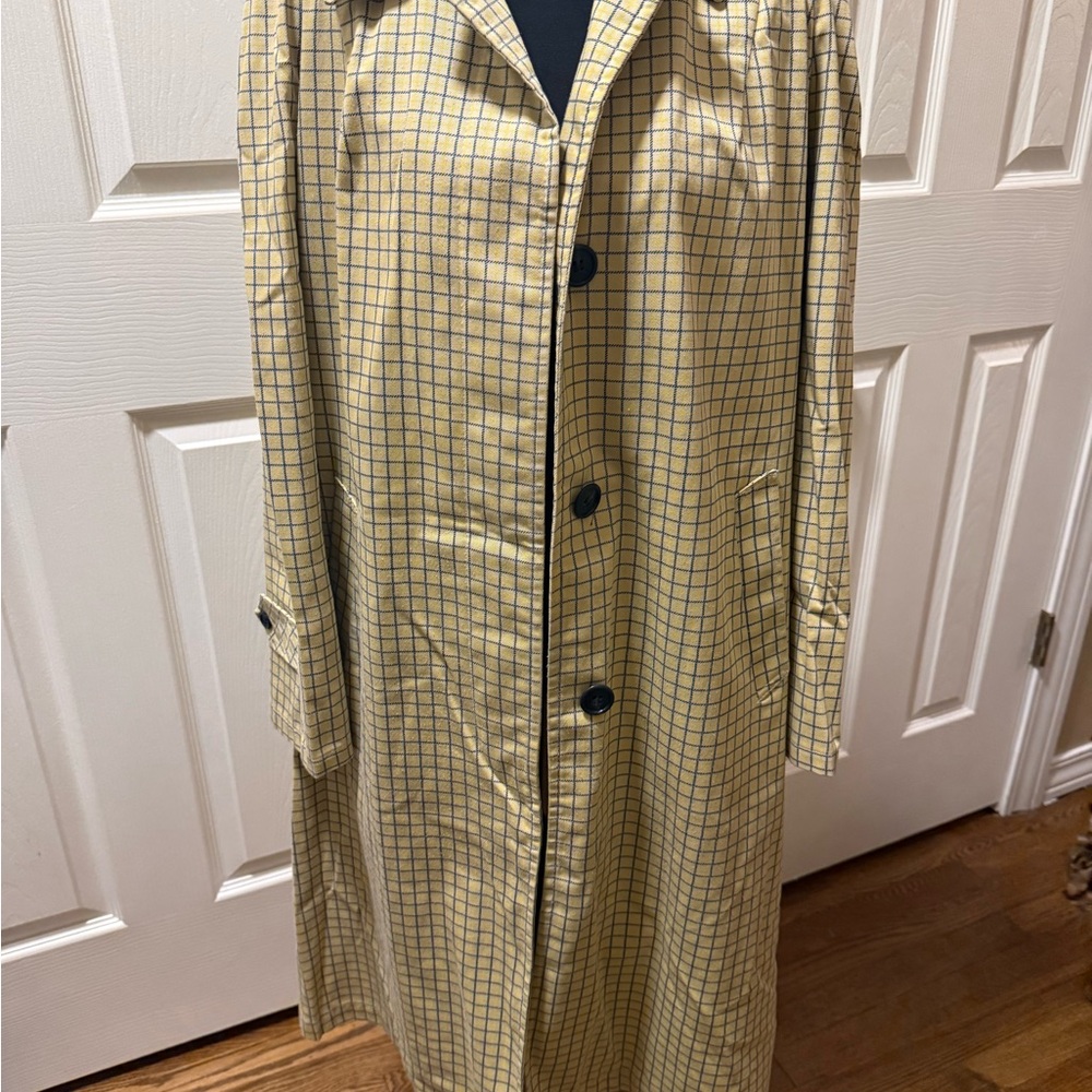1960s Vintage Sears Stylish Beige and Black Checkered Trench Coat